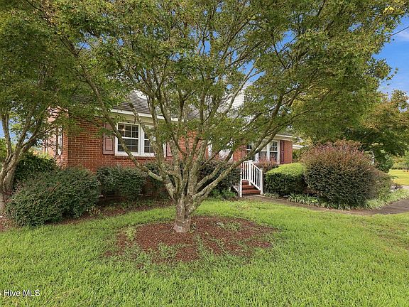 2nd image of 209 Deborah Place
