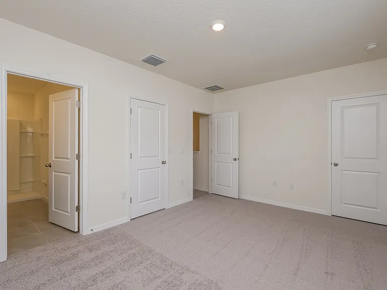 2963 Suncoast Plains Dr — Photo 6