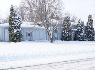 1318 Park Ln, Hastings, MN 55033