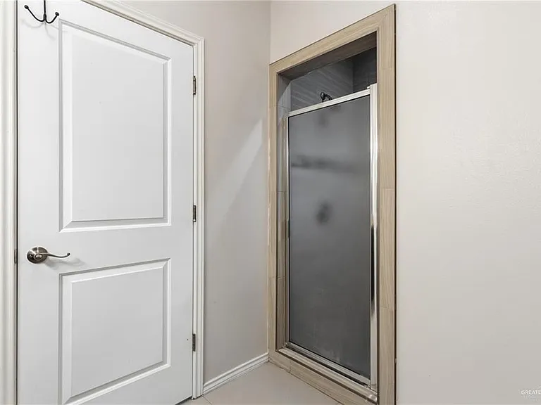 6306 Lancelot Dr — Photo 9