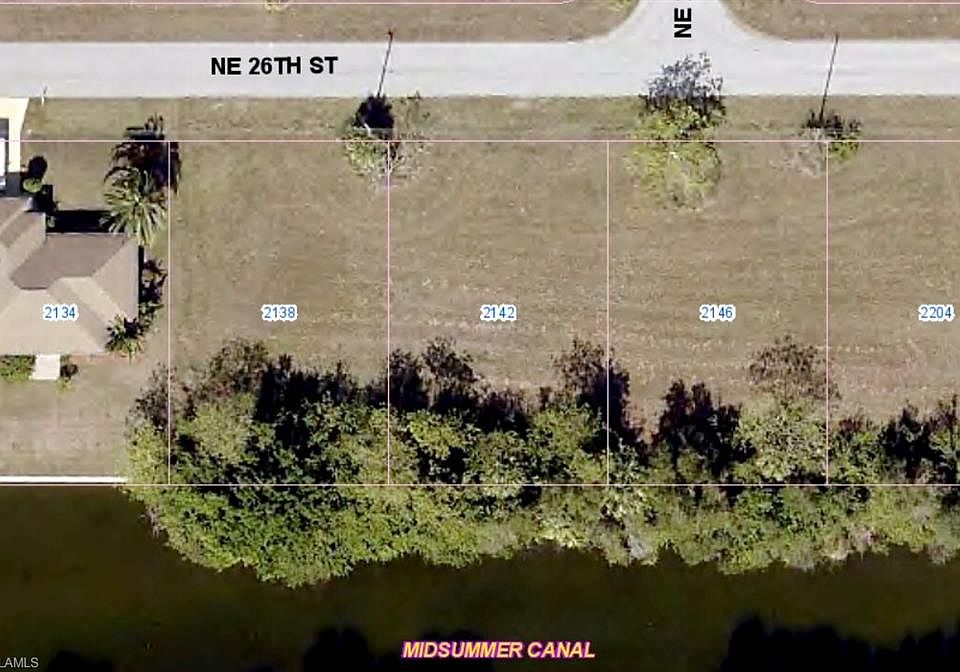 1st image of 2142 NE 26th St