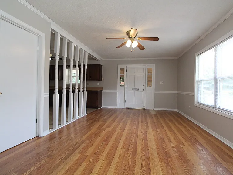 4630B Bellview Ave #B — Photo 6