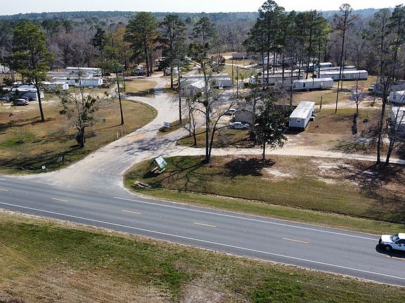 2nd image of 34 Park Cir #524