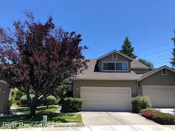 2nd image of 486 Medanos Ct