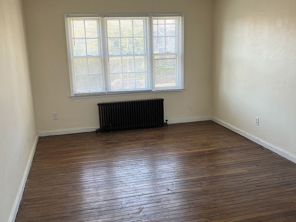 1st image of 2662-2678 N Main St #11057254