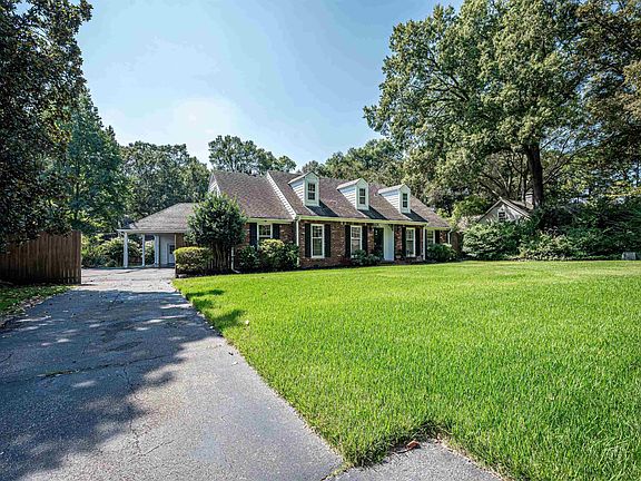 4th image of 5881 Brierglen Ave
