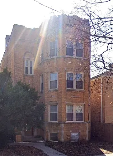 2305 W Arthur Ave #2 Photo 1