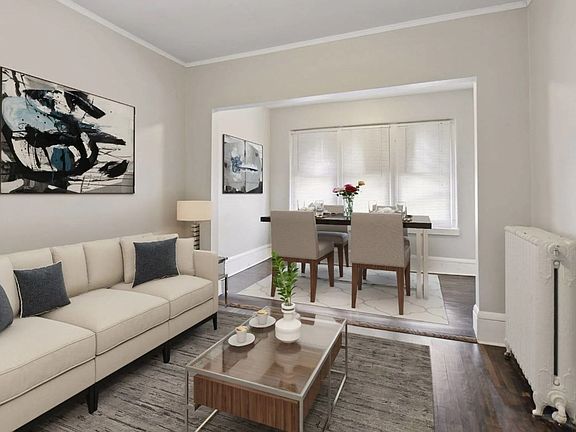 3rd image of 2901 James Ave S #304