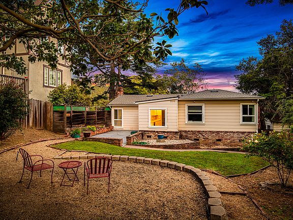 3rd image of 3533 Oak Knoll Blvd