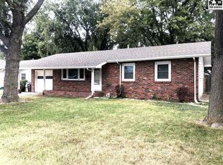 1307 Eastmoor Dr, McPherson, KS 67460