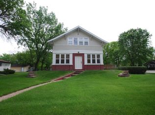 504 1/4 Medary Ave, Brookings, SD 57006