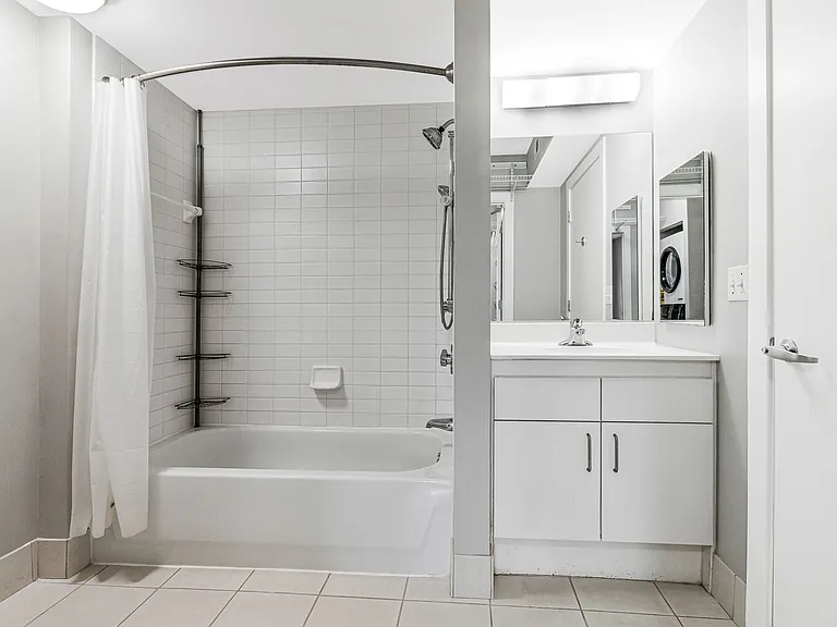 1000 New Jersey Ave SE #916 — Photo 7