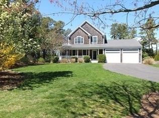 18 Red Pine Ln, Wareham, MA 02571