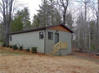 5870 Benfields Landing Rd #B, Nebo, NC 28761