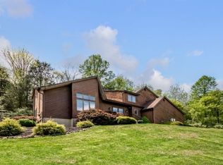 9 Cider Mill Ln, Port Murray, NJ