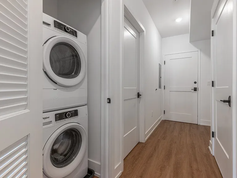 1525 Ridge Ave #304A — Photo 12