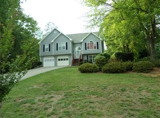 526 Harris Dr, Bethlehem, GA 30620
