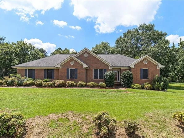 101 Wedgefield Dr, McDonough, GA 30252