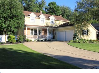 330 Custer Ct, Mount Laurel, NJ 08054