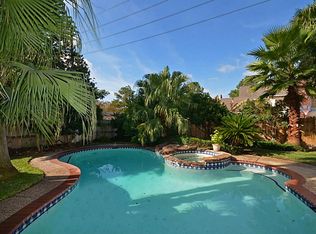 16307 Doverton Ln, Tomball, TX 77377