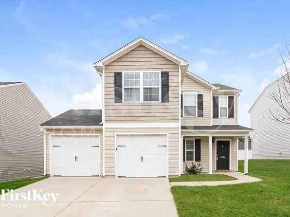 5924 Odenton Ln, Pfafftown, NC 27040