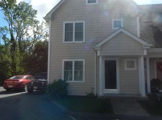 700 Lees River Ave UNIT 10, Somerset, MA 02725