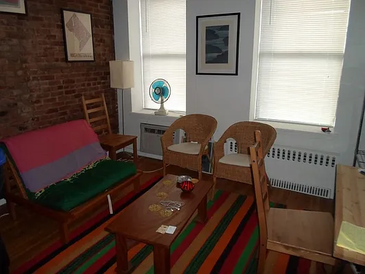 Rented by Sky Management | media 32