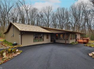95 Penn Dr, Lehighton, PA 18235