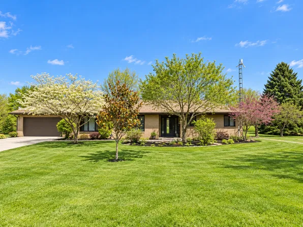 13832 11th Rd, Plymouth, IN 46563