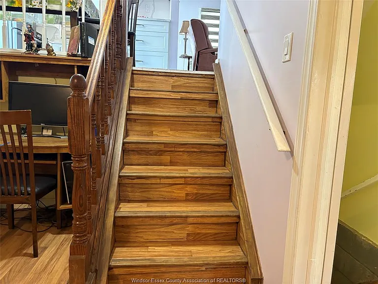 3295 Aurora Dr — Photo 10