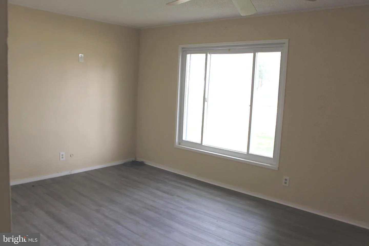 4 bed, 1248 sqft, $2,750 — Photo 3