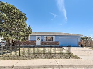 5534 Yost Ct, Denver, CO 80239