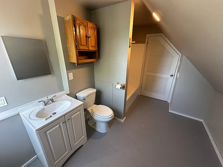 323 South St #B — Photo 9