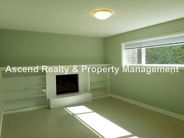 2945 SW 118th Ave — Photo 12