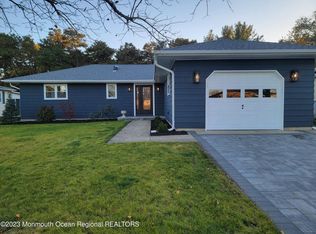 278 Port Royal Dr, Toms River, NJ 08757