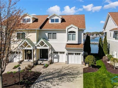 2822 N Noreaster Cove Dr #2, Pt Clinton, OH, 43452