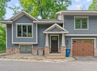 2595 Lydiard Cir, Excelsior, MN 55331