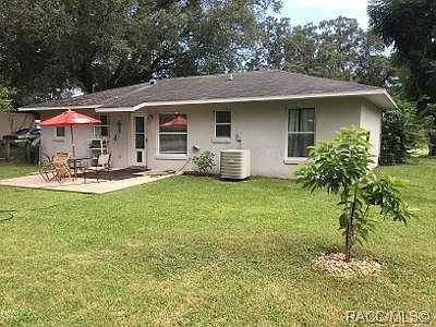 2nd image of 2098 NE 59th St