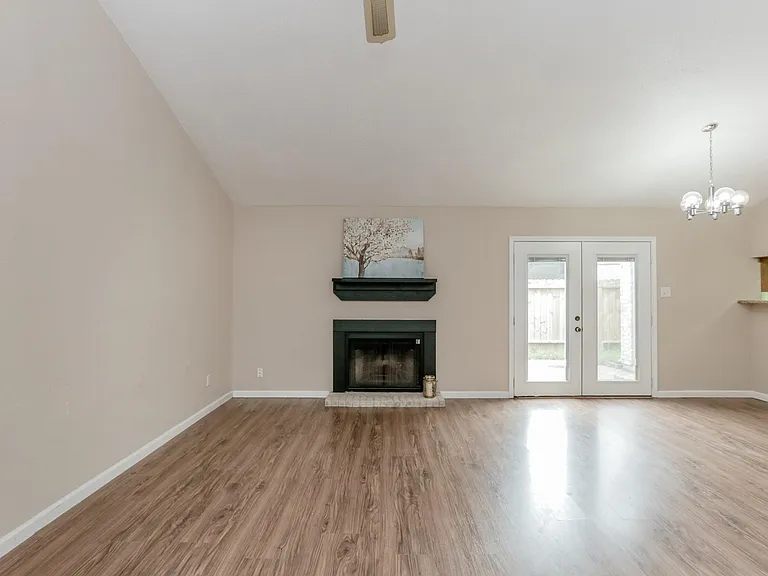 2146 Greenbriar Colony Dr #3 — Photo 3