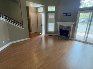 1018 Gilbert Ln, Ventura, CA 93003