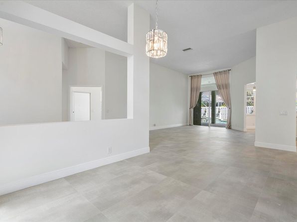 970 Greenwood Rd