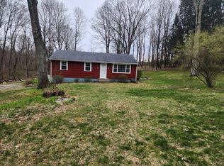4 Doubleday Rd, Columbia, CT 06237