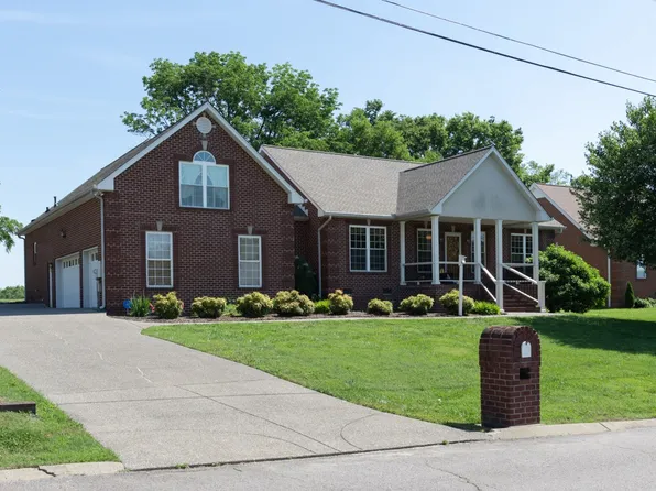 291 Bayhill Dr, Gallatin, TN 37066
