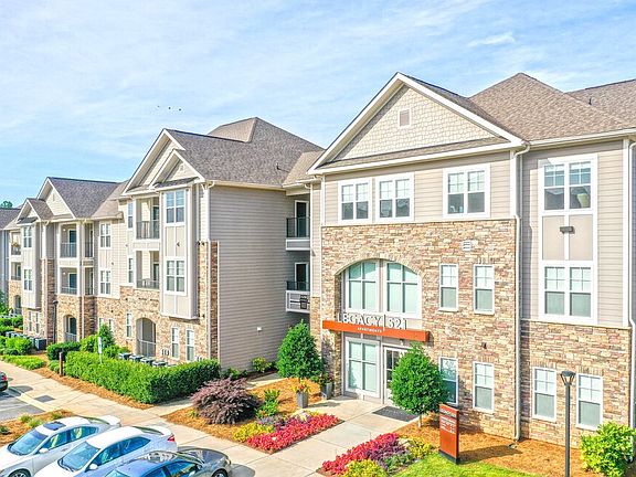 3rd image of 15708 Greythorne Dr #654-309