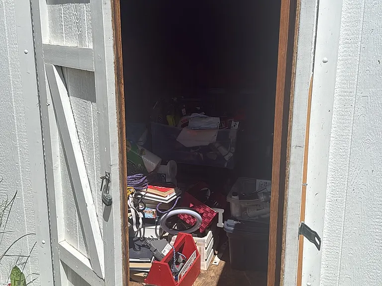 680 Loveland St — Photo 17