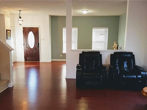 3rd image of 10110 Eagle Eye Way