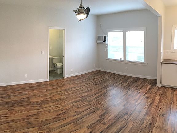 3rd image of 4933 Echo St #12