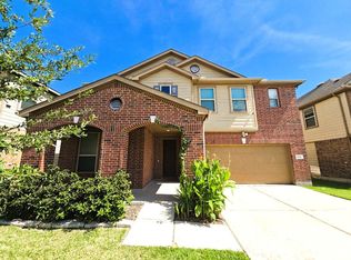 11722 Wren Crossing Dr, Houston, TX 77038