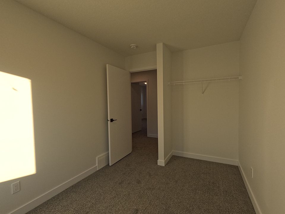 1st image of 18120 28th Ave SW #26