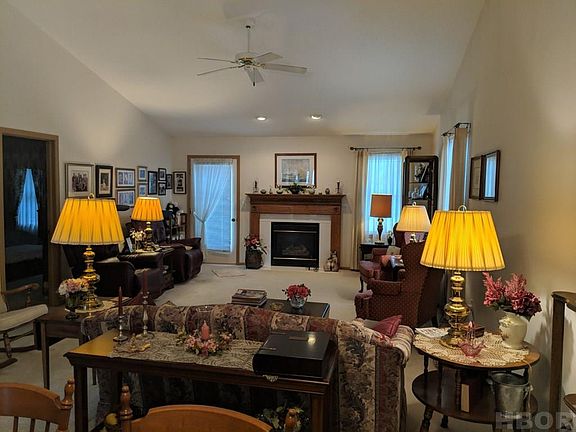 3rd image of 2131 Greystone Ct